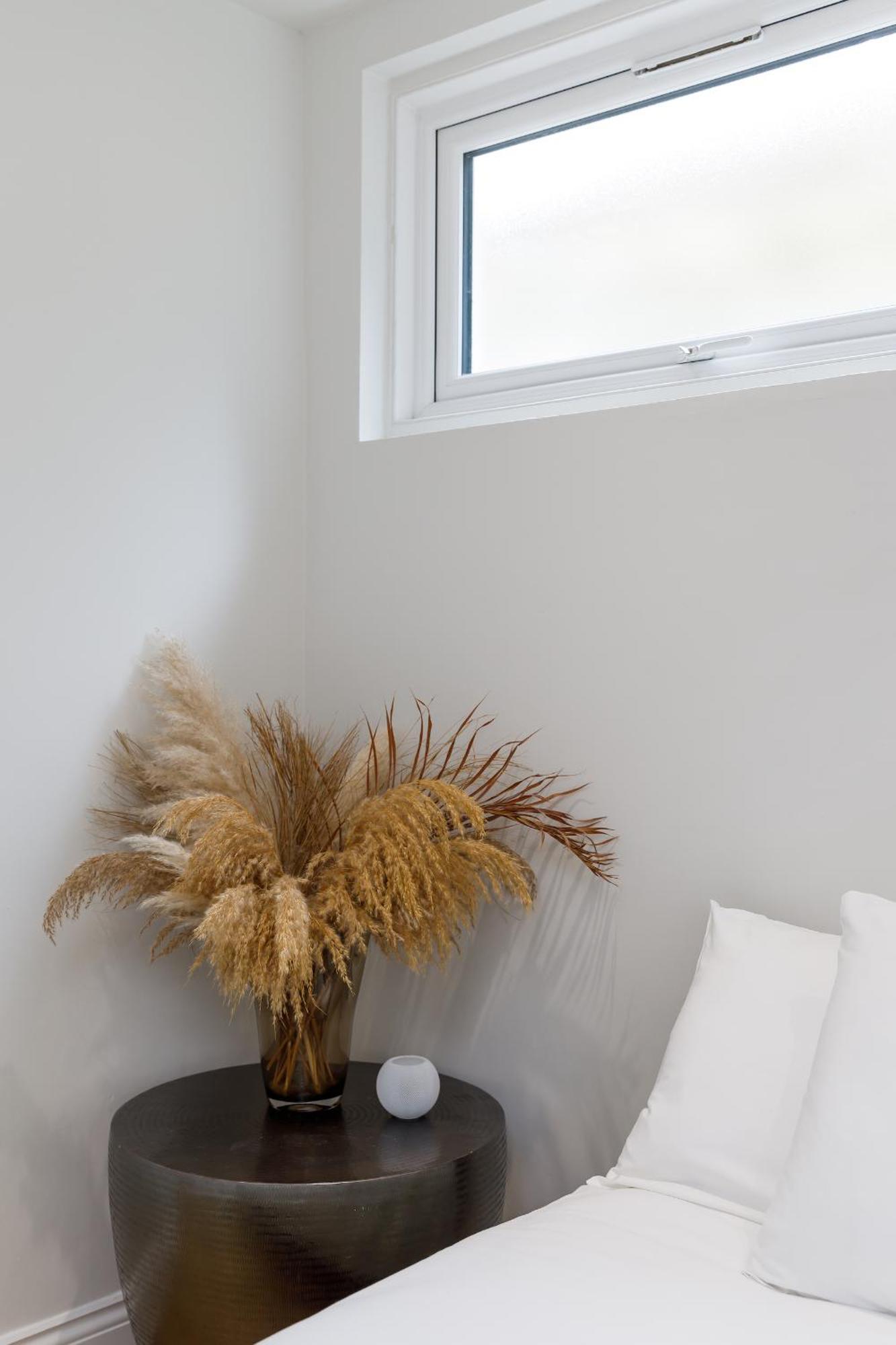 Spacious 2 Bedroom Apartment With Beautiful Garde Brighton Exterior foto